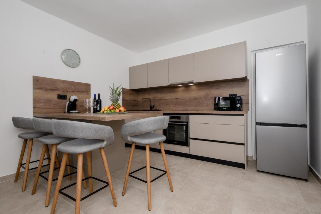 Peaceful Haven Near The Sea-Apartments Torlak Rab Banjol Εξωτερικό φωτογραφία