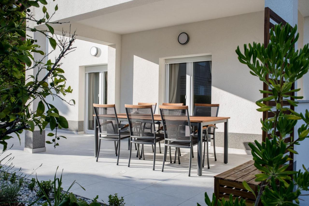 Peaceful Haven Near The Sea-Apartments Torlak Rab Banjol Εξωτερικό φωτογραφία